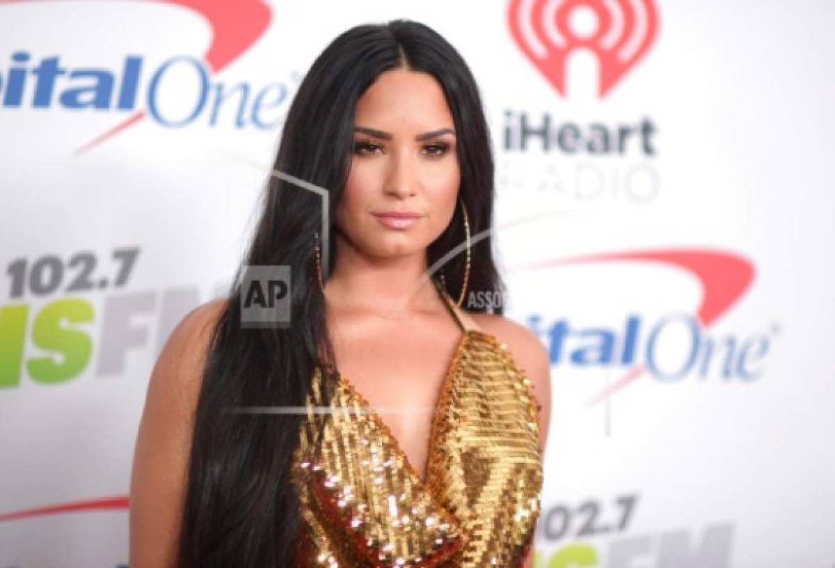 Autoridades divulgan llamada de emergencia sobre Demi Lovato