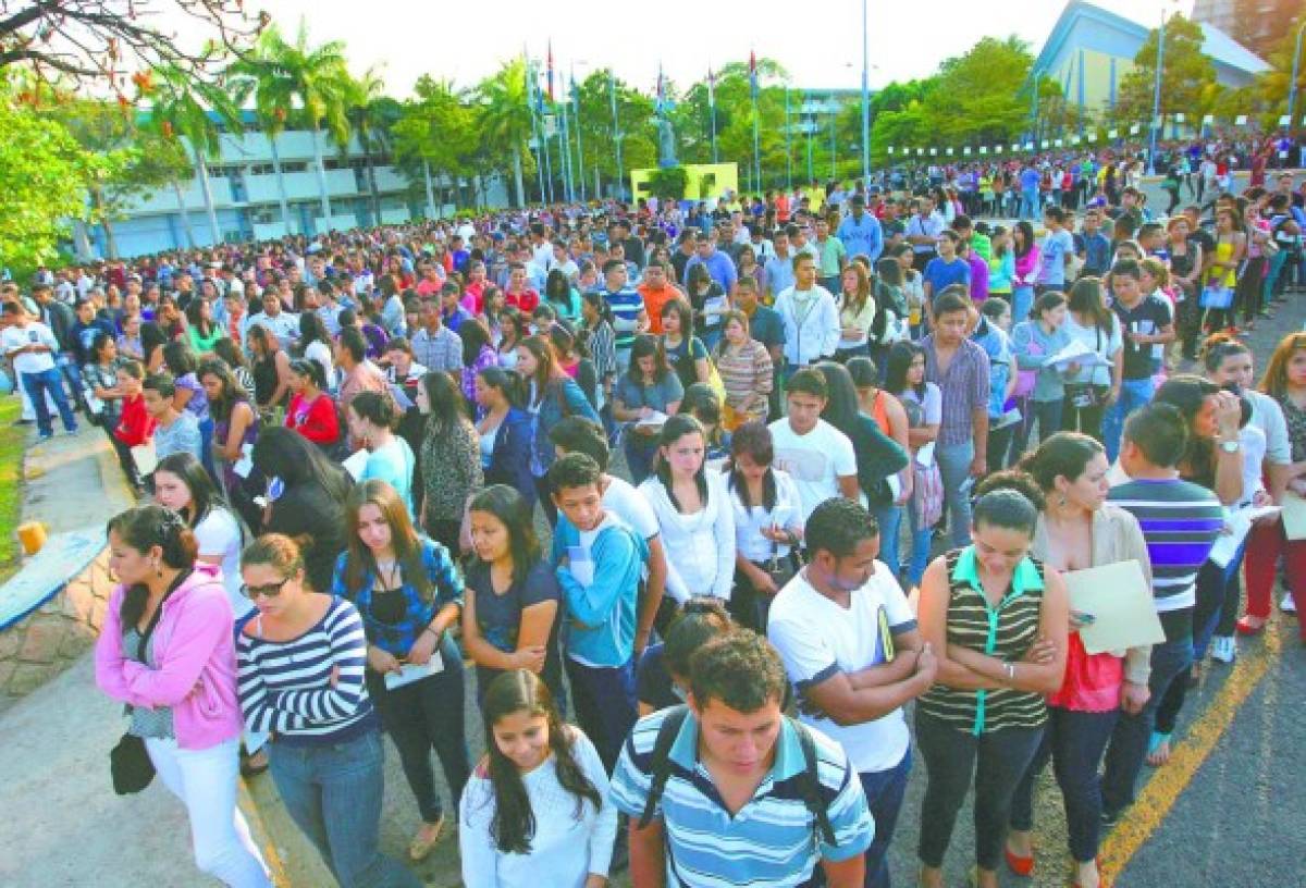 Honduras: Tegucigalpa tiene mejores estudiantes que SPS, según informe