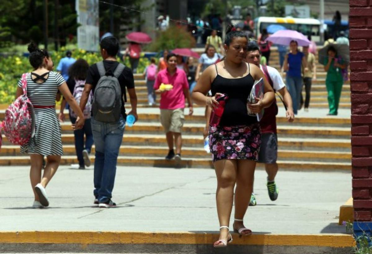 1,500 alumnos fuera de la UNAH por tener un índice inferior al 60 por ciento