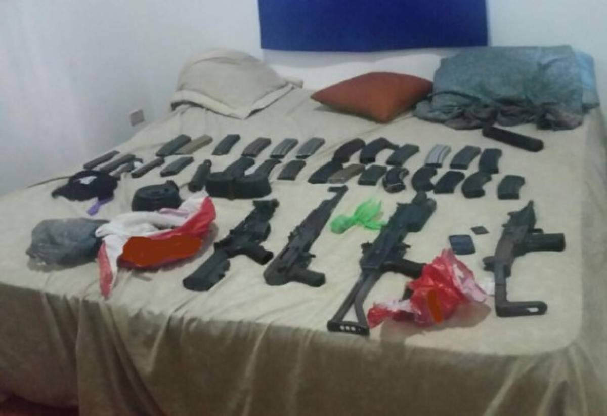 Honduras: Capturan a cinco presuntos miembros de la pandilla 18 en Las Uvas