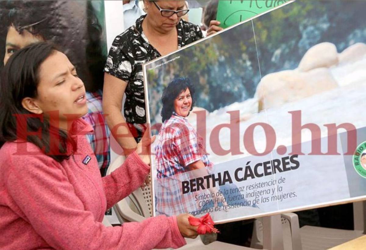 Hijos de Berta Cáceres exigen que comisión internacional investigue el crimen