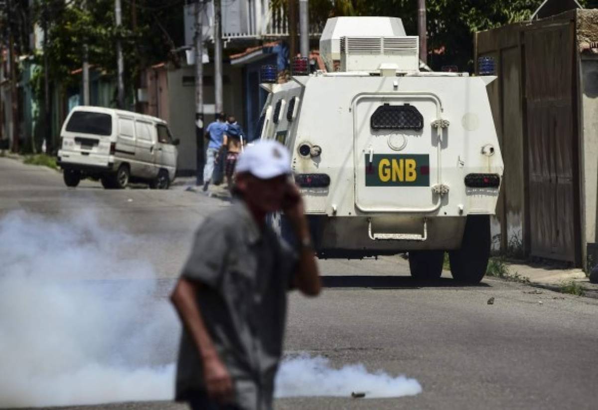 Maduro señaló que siete de los atacantes fueron detenidos, otros dos fueron abatidos y uno resultó herido. Foto AFP