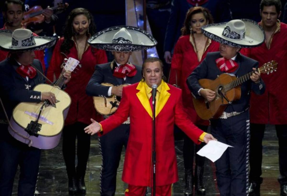 Juan Gabriel, 'Amor eterno' de la música mexicana