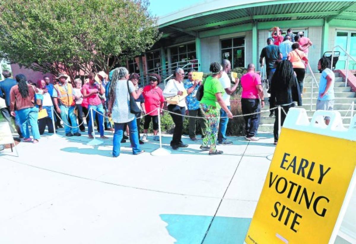 Hondureños en Estados Unidos se inclinan por la candidata Hillary Clinton