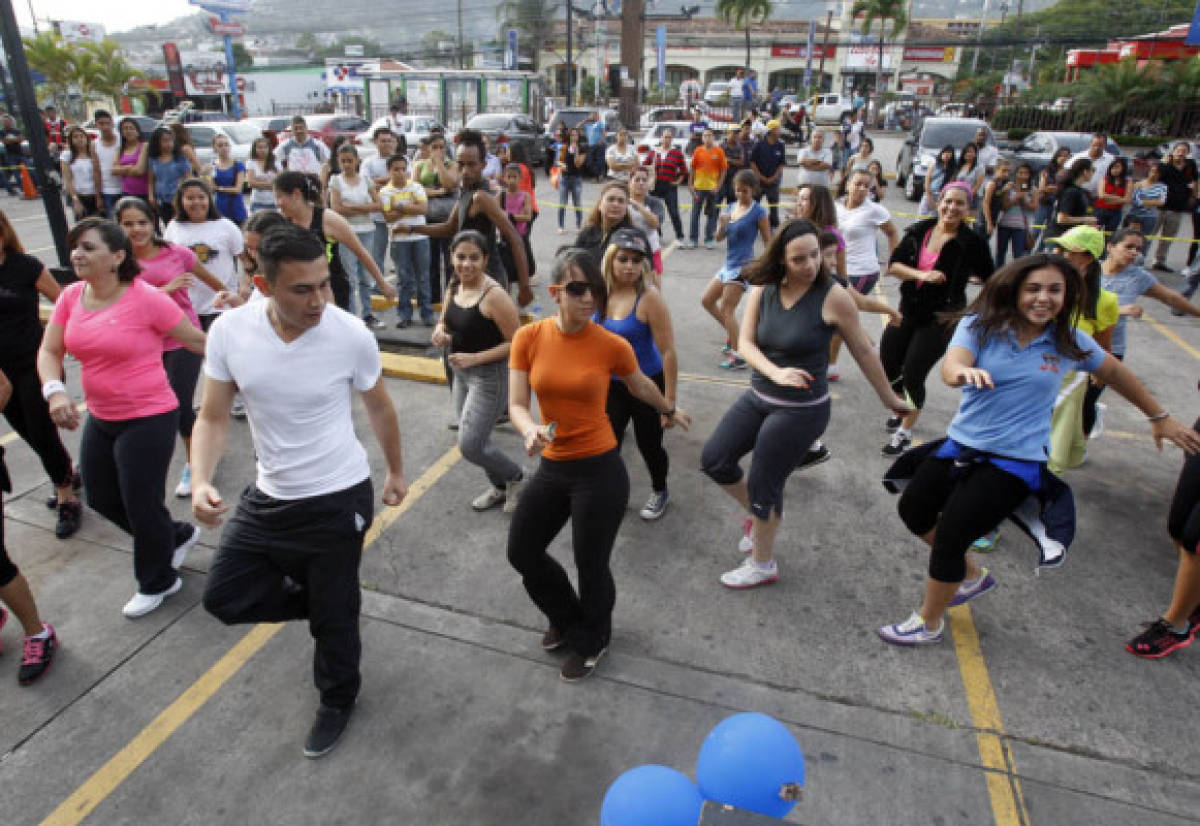 Adelgace y tonifique su cuerpo de manera divertida