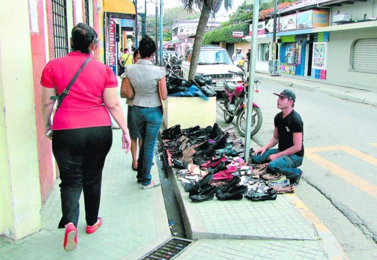 Piden reubicar vendedores del casco histórico