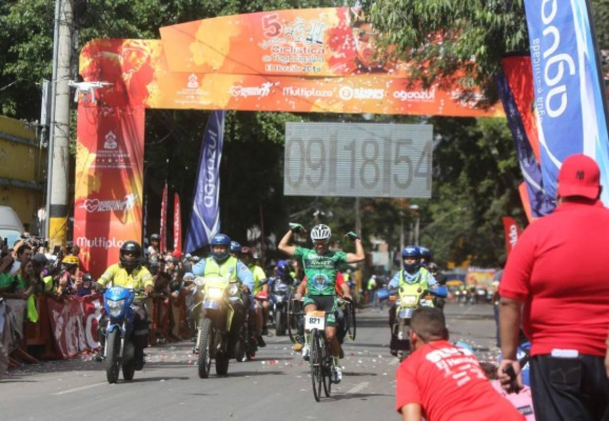 Guatemalteco Esdras Morales se corona campeón de la Quinta Vuelta Ciclística de EL HERALDO