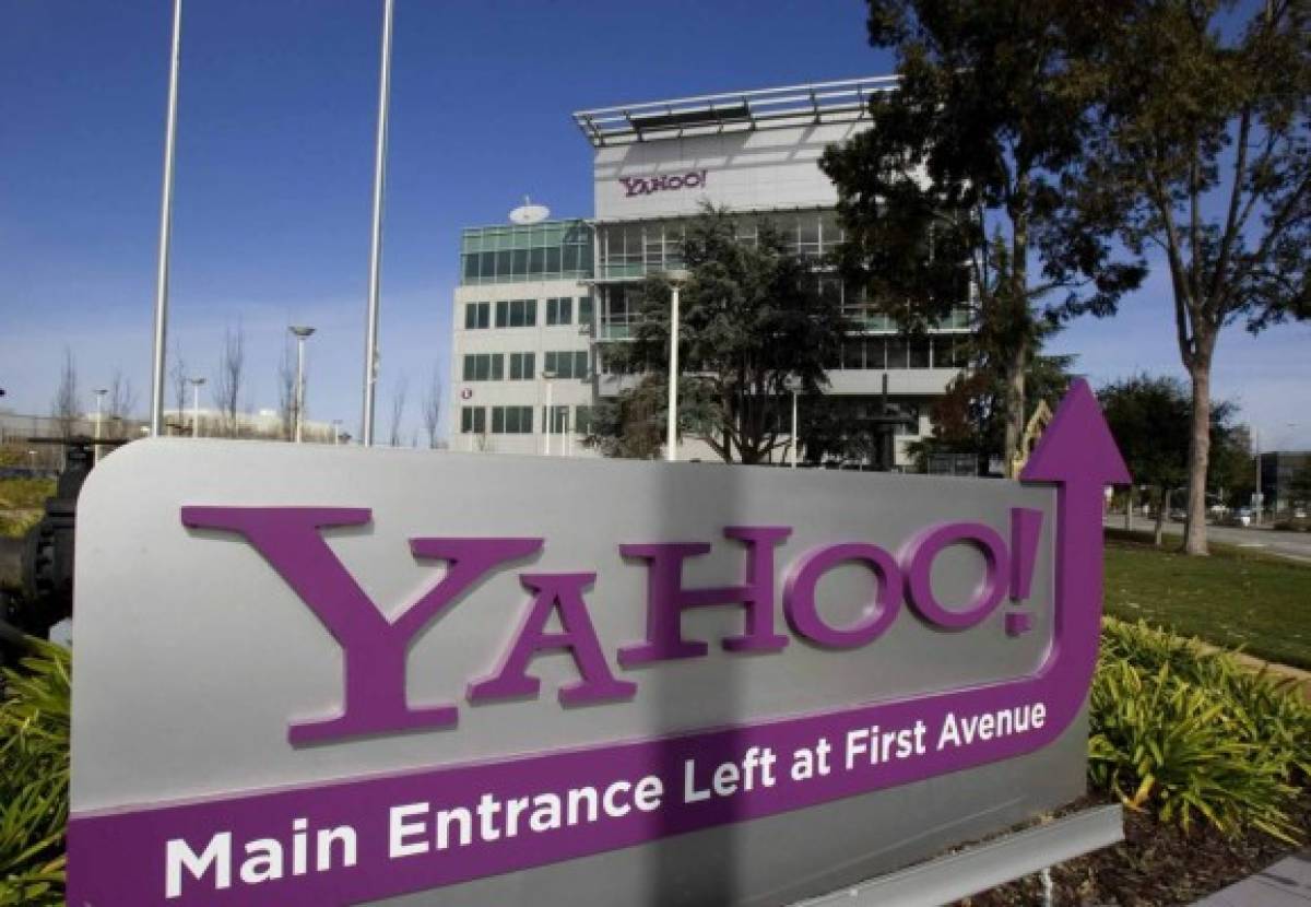 Yahoo dispone de Livetex