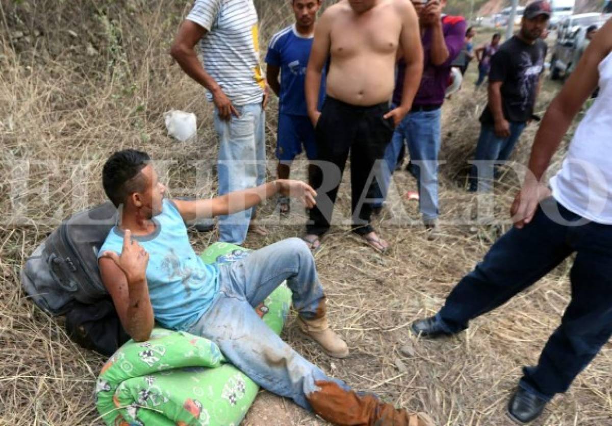 Un muerto y decena de heridos deja accidente en carretera a oriente de Honduras