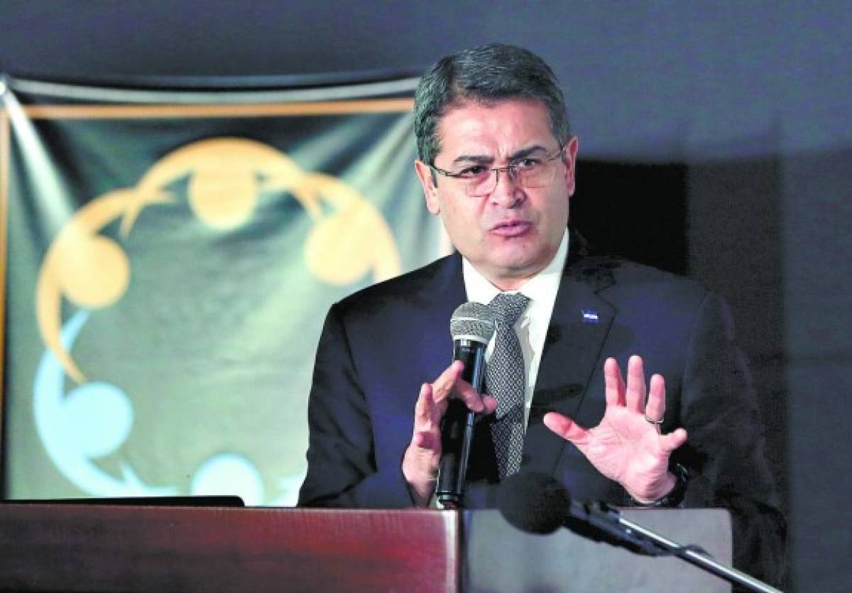 Juan Orlando Hernández: 'Vemos un mayor fortalecimiento de las instituciones”