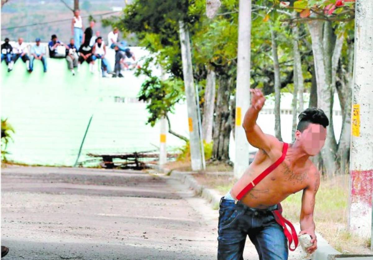 Honduras: Nadie da razón cómo se suministraron armas en Renaciendo