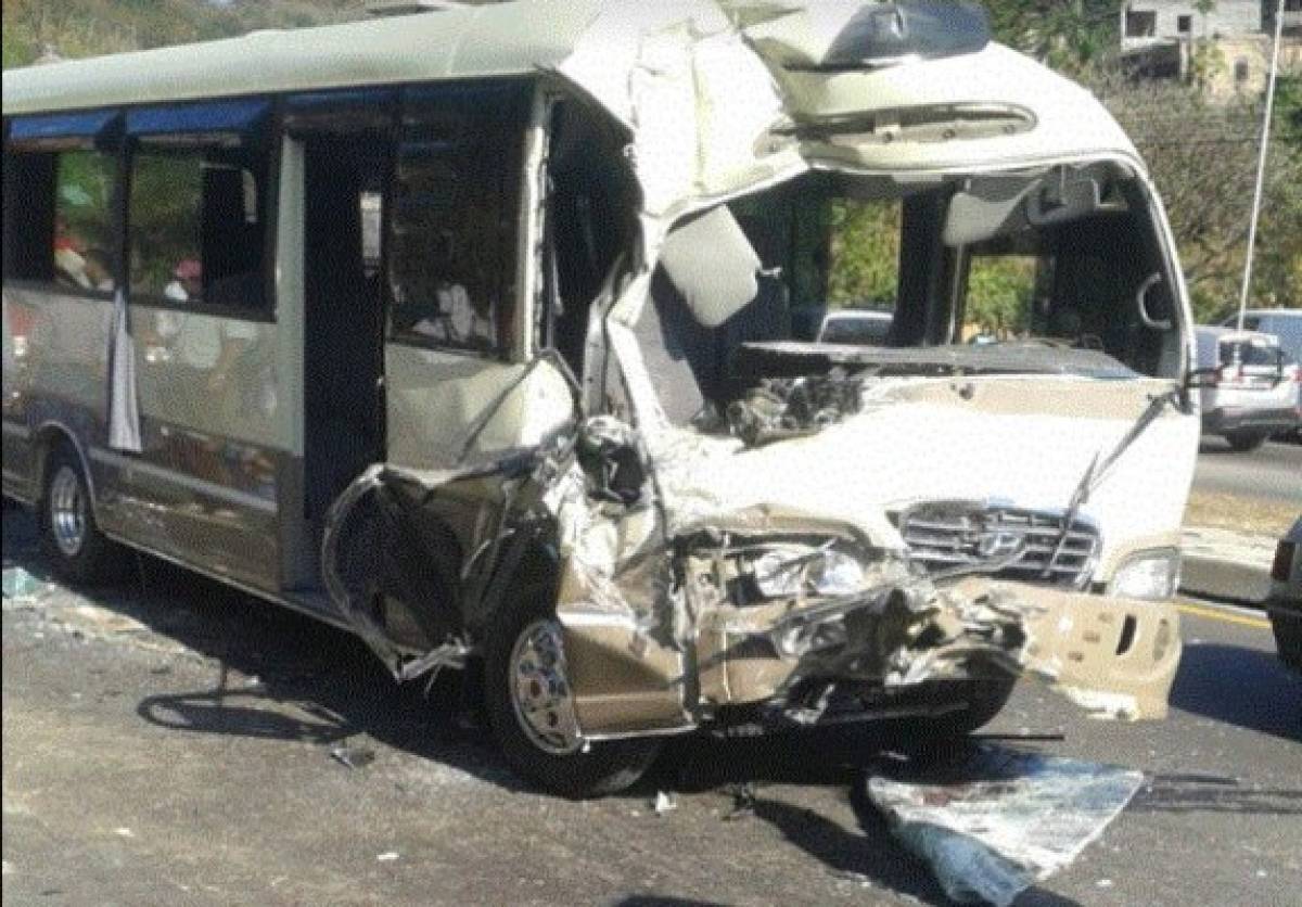 Varios heridos deja accidente vial en la carretera CA-5, salida al norte de Honduras