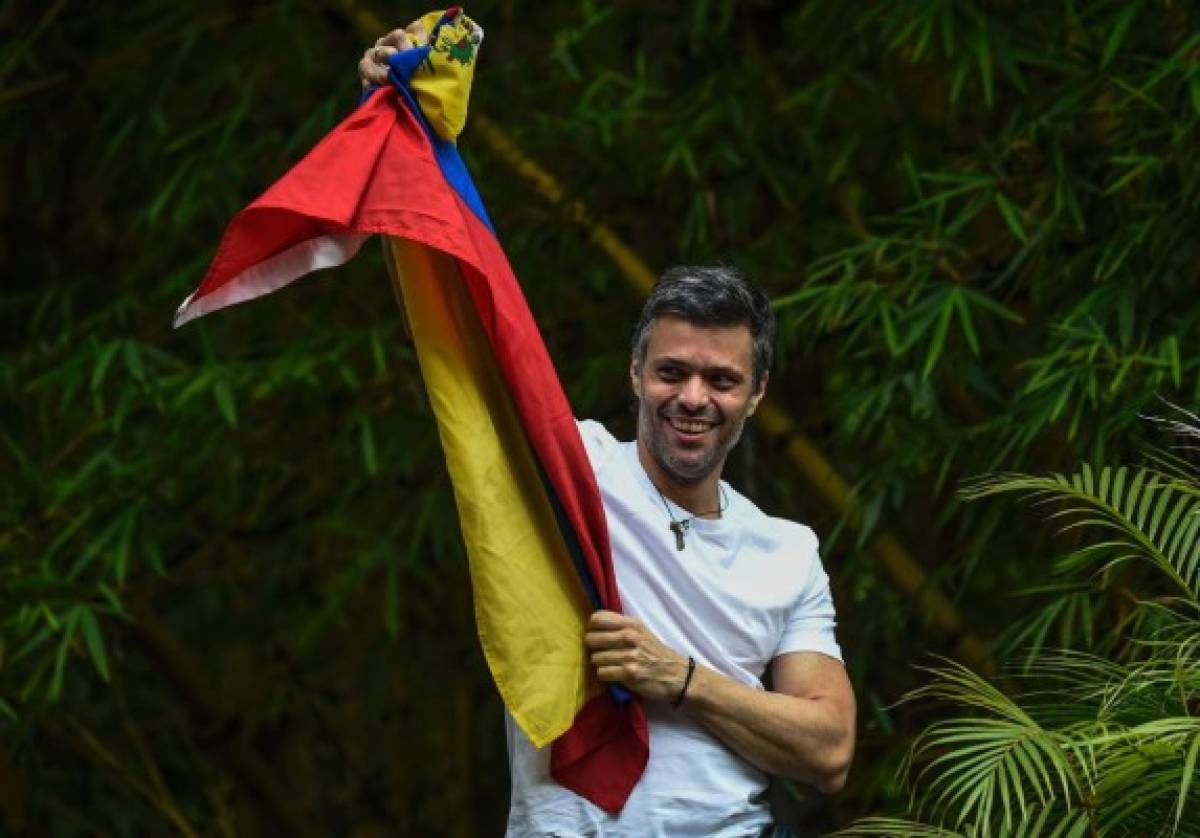 Leopoldo López ratifica compromiso de 'luchar hasta conquistar' libertad en Venezuela