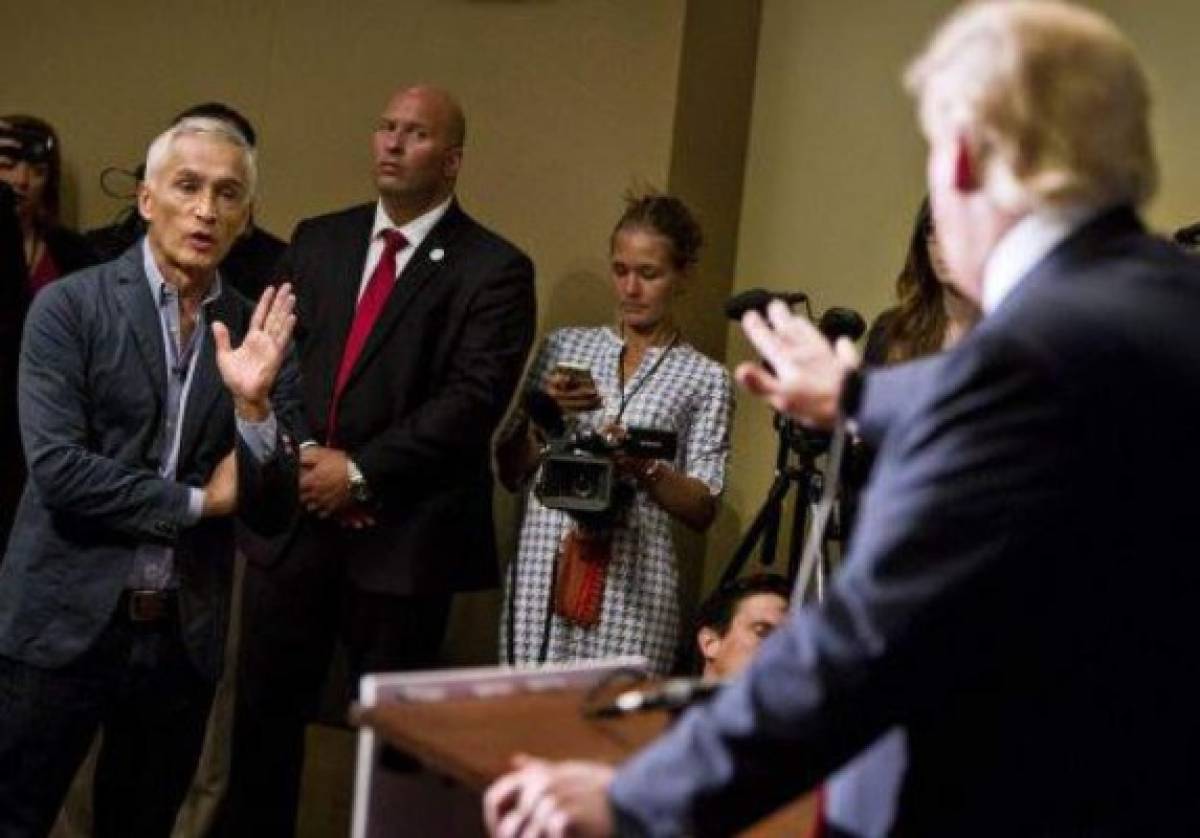 Donald Trump expulsa a Jorge Ramos de conferencia de prensa