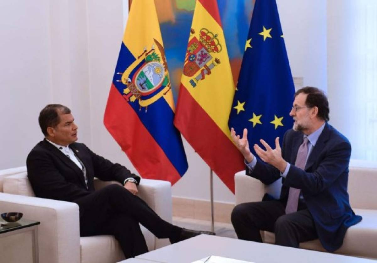 América Latina debe tener un discurso unido 'frontal' ante Trump, dice Correa 