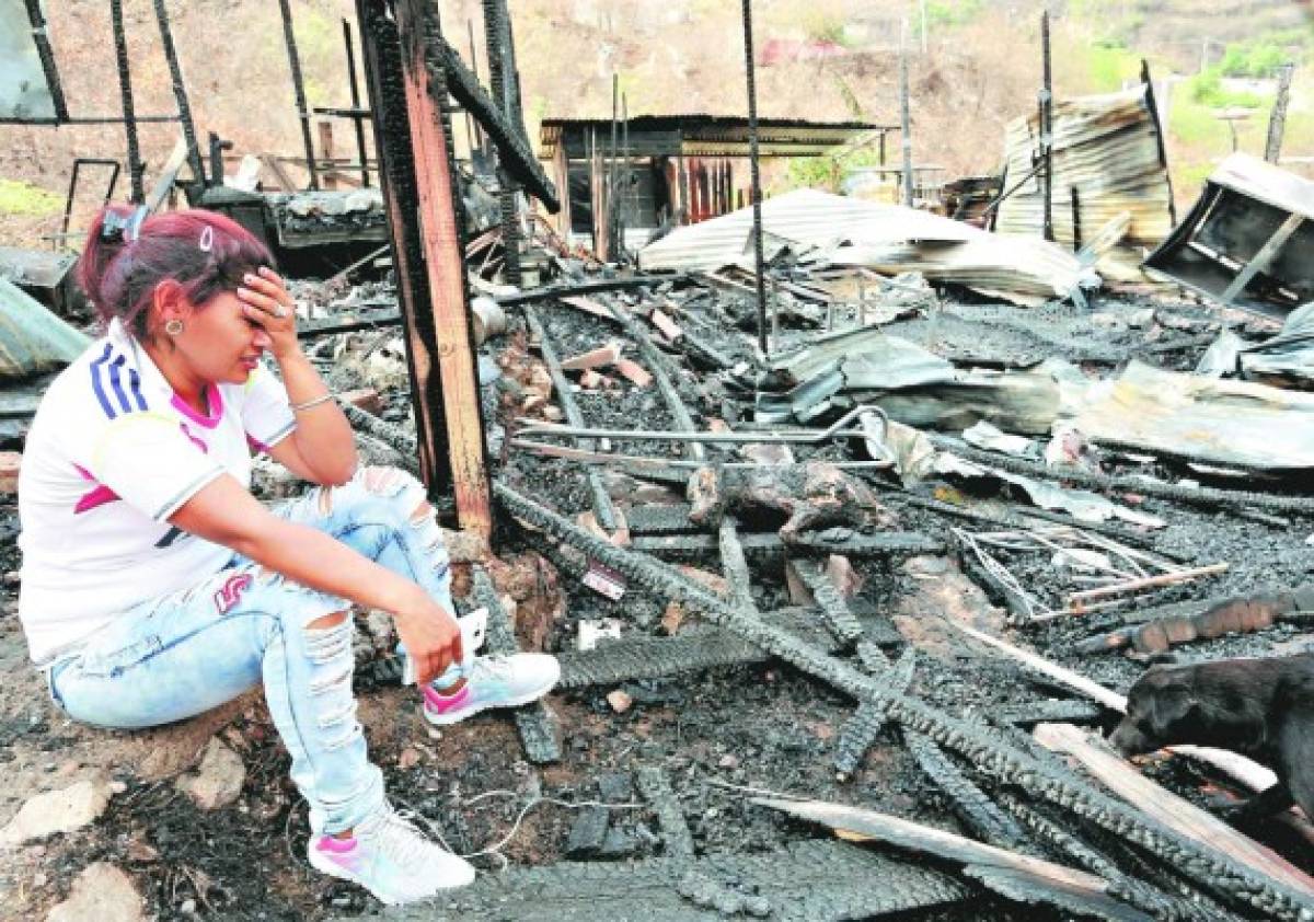 Enésimo incendio en la capital... cuatro familias quedan en la calle