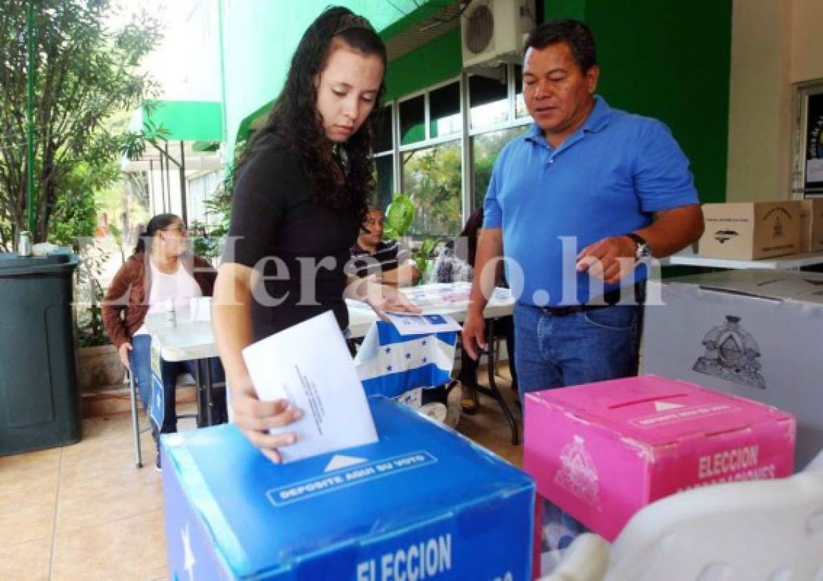 Votos nulos y blancos suman 353,796 tras comicios primarios en Honduras