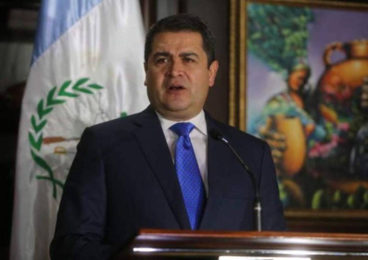 Presidente de Honduras viaja a EEUU a promover plan migratorio