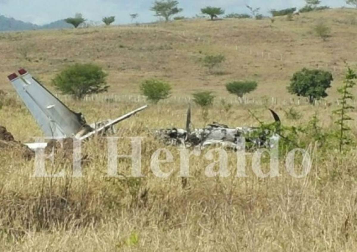 Encuentran narcoavioneta incinerada en la zona oriental de Honduras