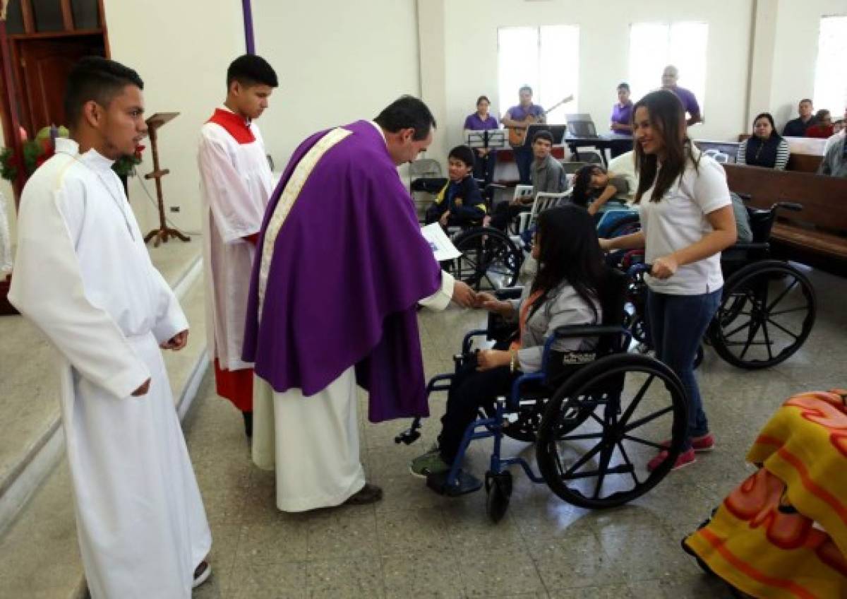 Con misa celebran Día de las Personas con Discapacidad