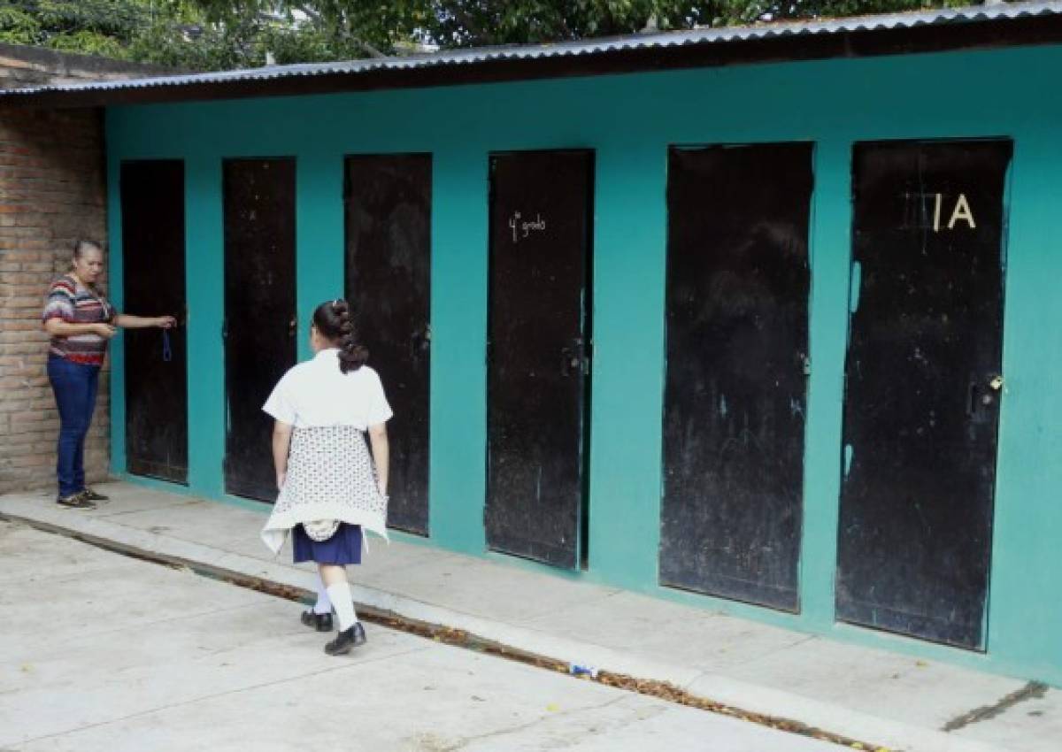 Honduras: Centros educativos capitalinos inician clases sin condiciones
