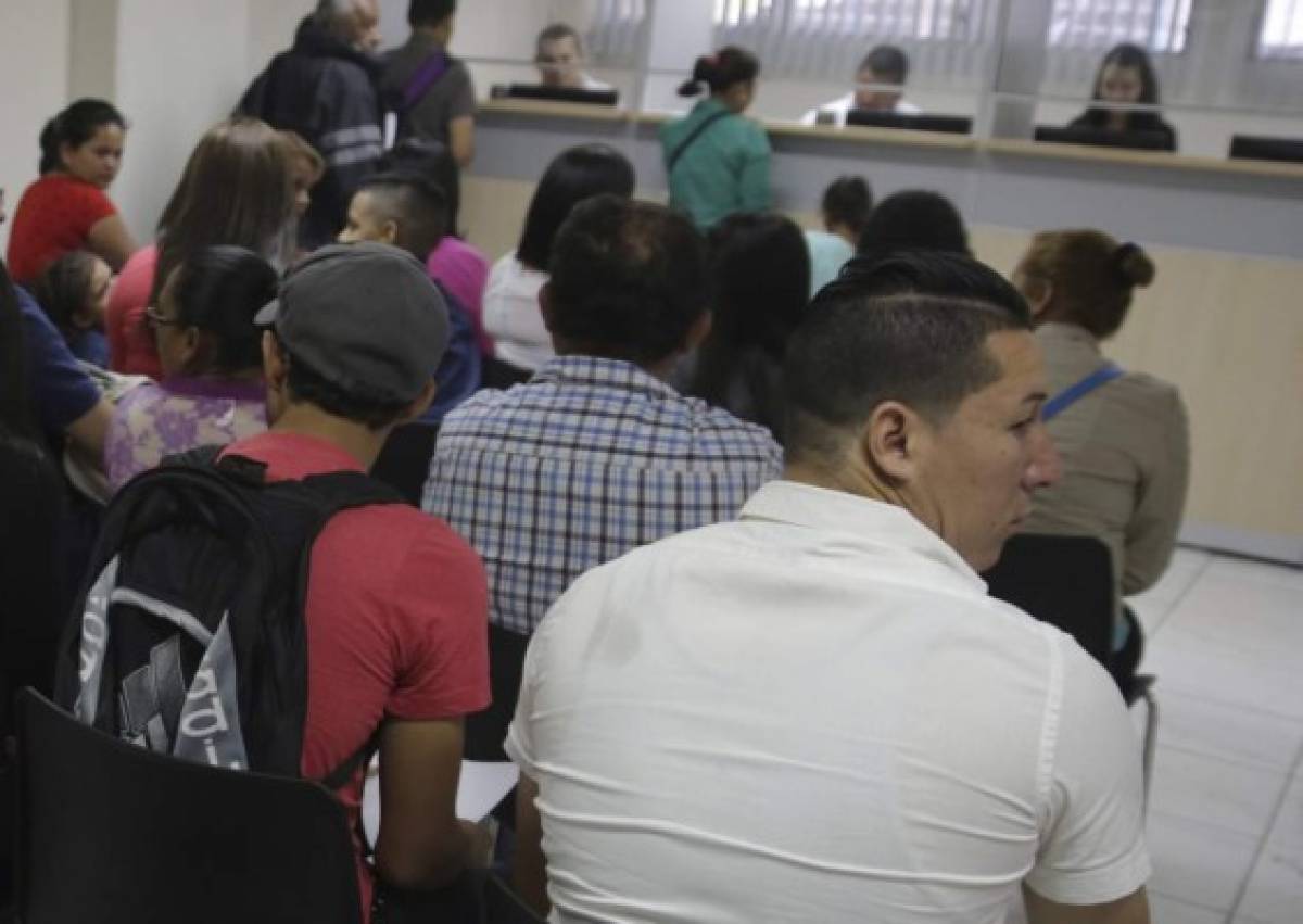 Honduras: Pasaporte normal es entregado en unos 40 minutos