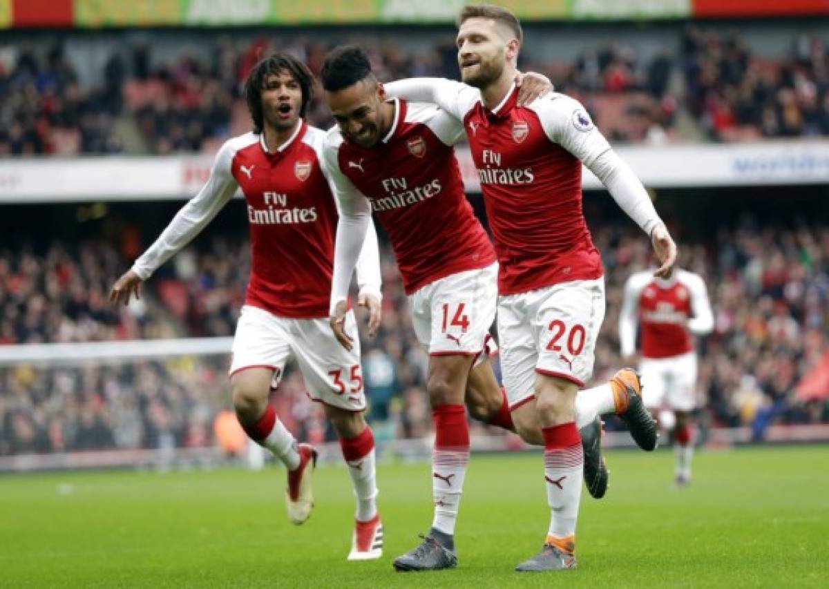 Arsenal sale de la mala racha al vencer 3-0 al Watford