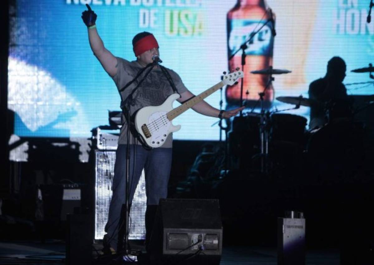 Noches al ritmo del rock en la capital de Honduras