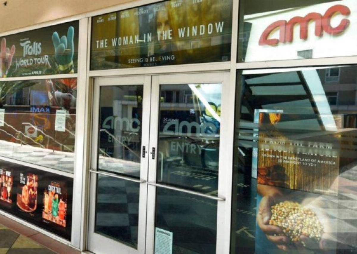 Cines de EEUU abrirán tras pandemia y cobrarán 15 centavos el primer día