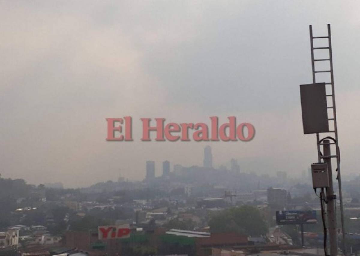 Así de marchita se ve Tegucigalpa este lunes. Foto Estalin Irías/EL HERALDO