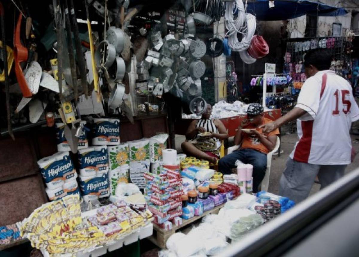Inicia la venta ilegal de pólvora en los mercados de Comayagüela