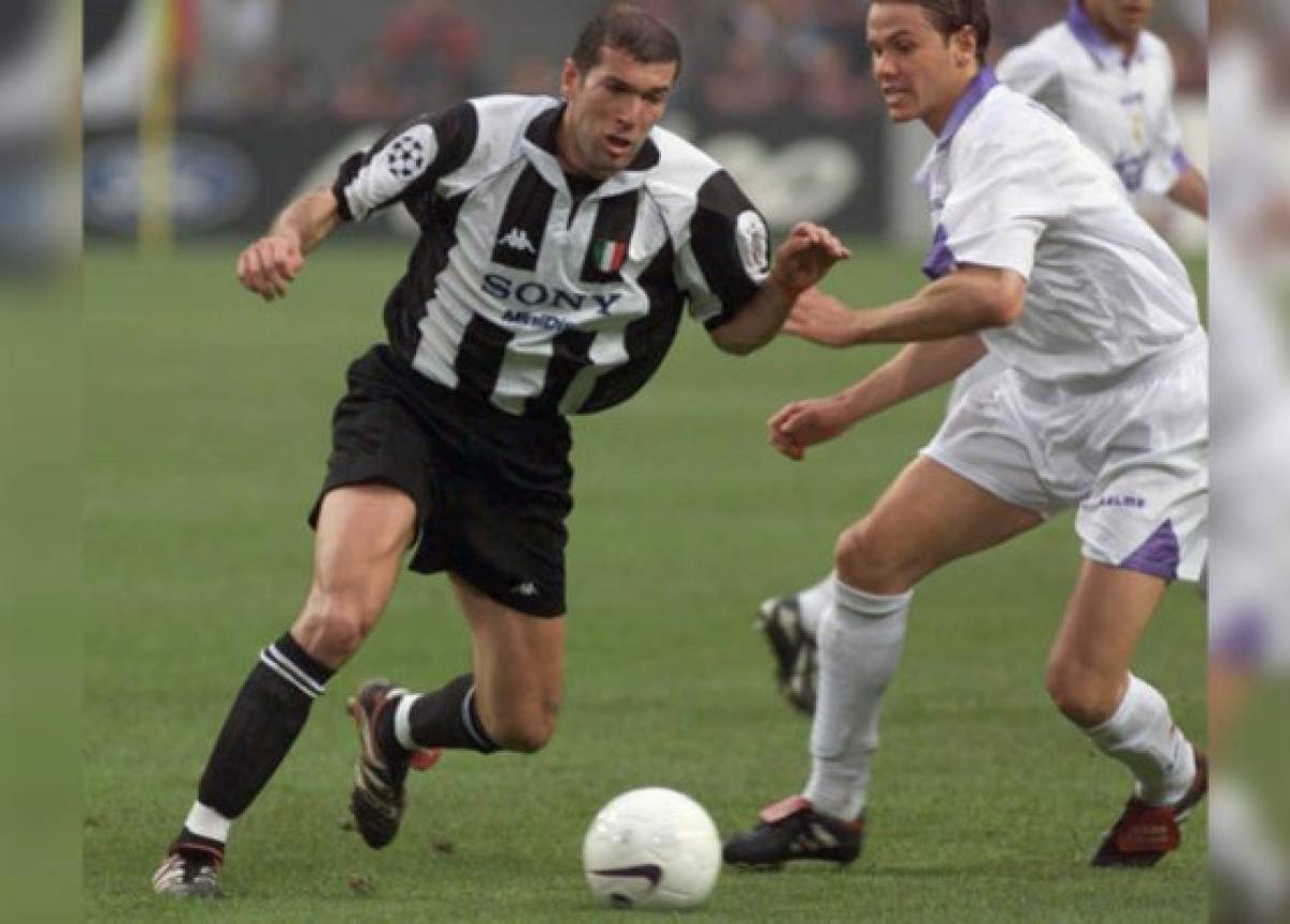 Zidane en su etapa como jugador de la Juventus de Italia. (AFP)