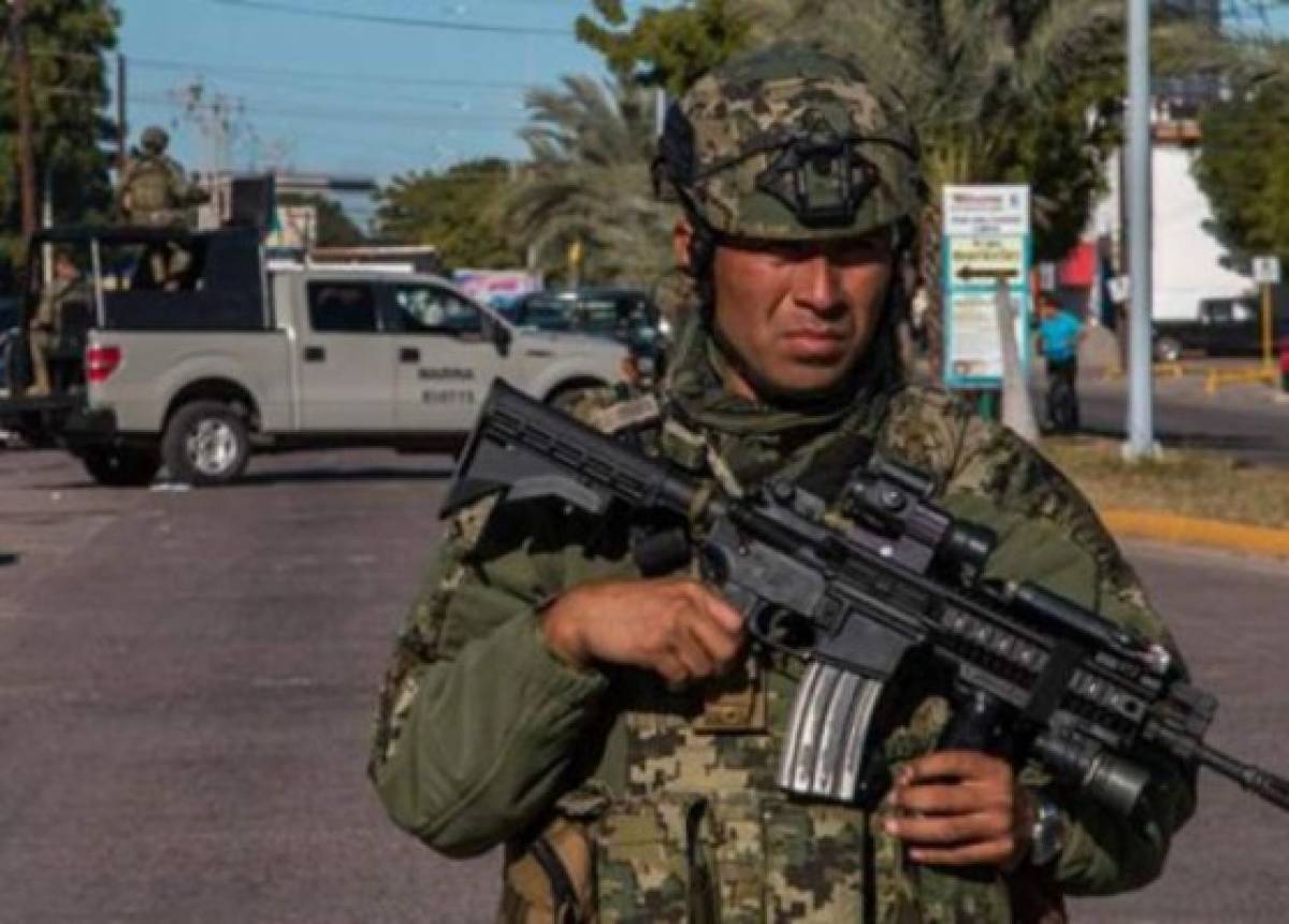 Trasladan de presidio a 201 pandilleros peligrosos en El Salvador por amenazas