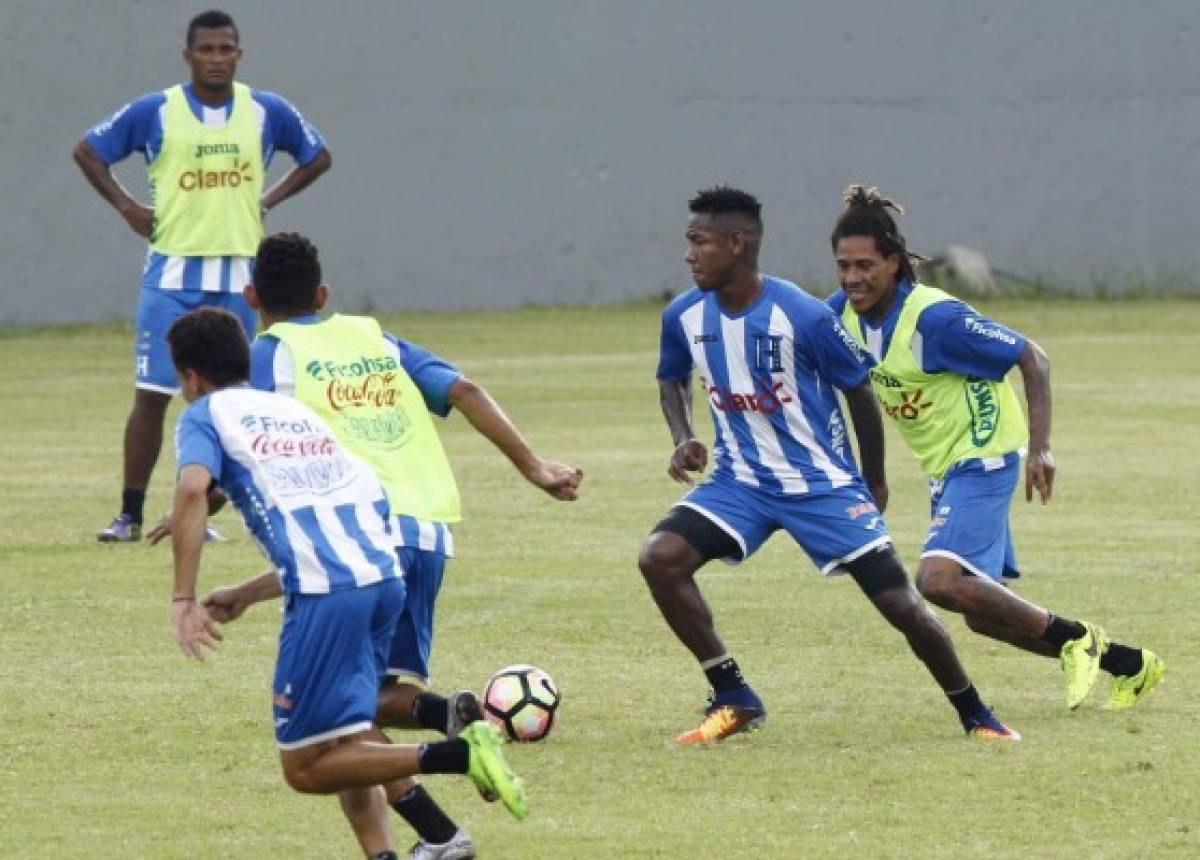 Jorge Luis Pinto afinó el plan Copa Oro ante el Honduras De El Progreso