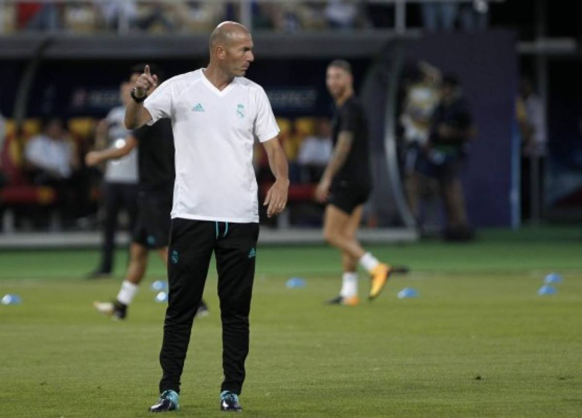 Zinedine Zidane muestra su solidaridad con Barcelona tras ataque terrorista