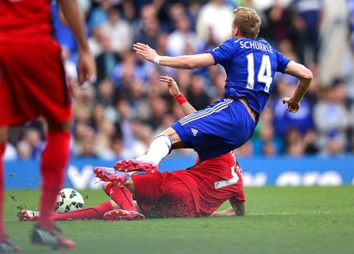 Chelsea gana 2-0 con gol de Costa y marca el ritmo en la Premier