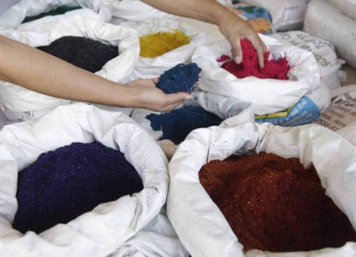 Semana Santa: Comienzan preparativos para las alfombras de aserrín