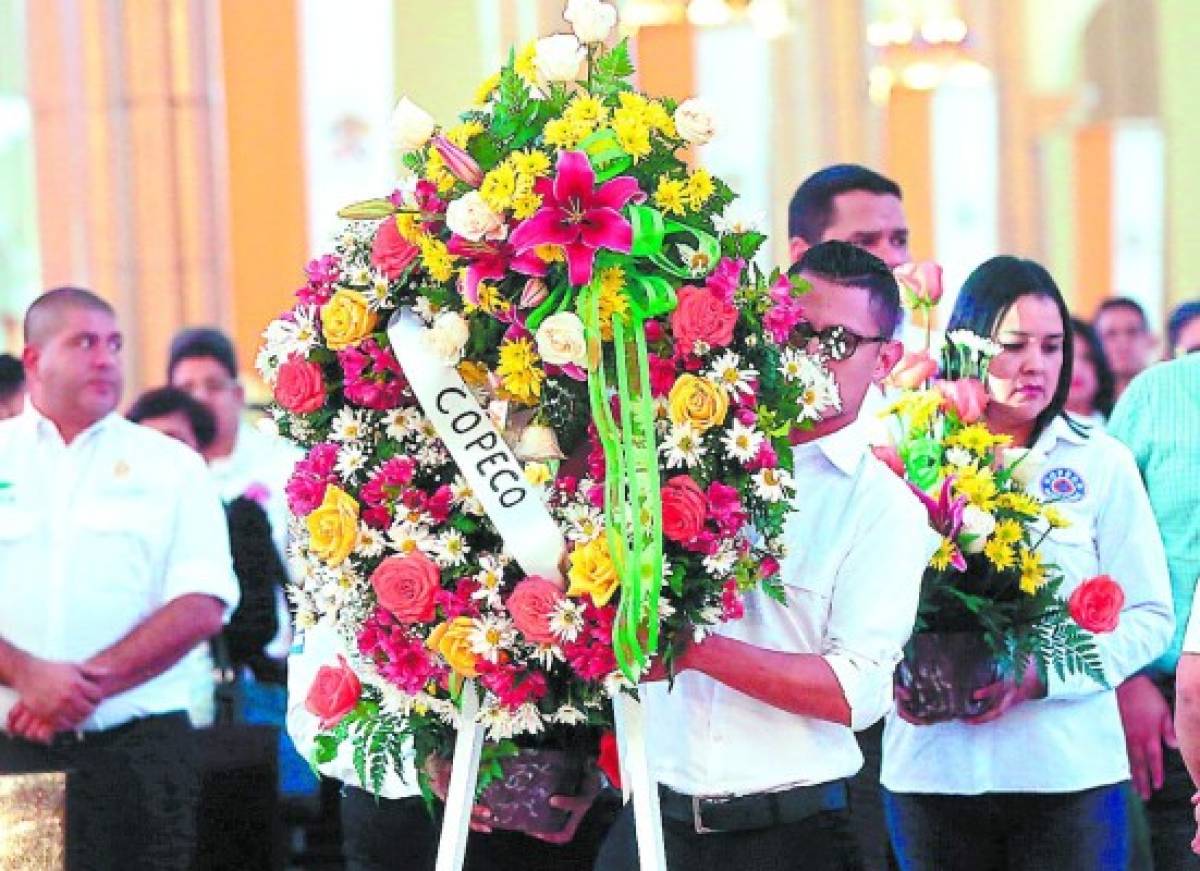 Piden bendición a la Morenita para trabajar por Honduras