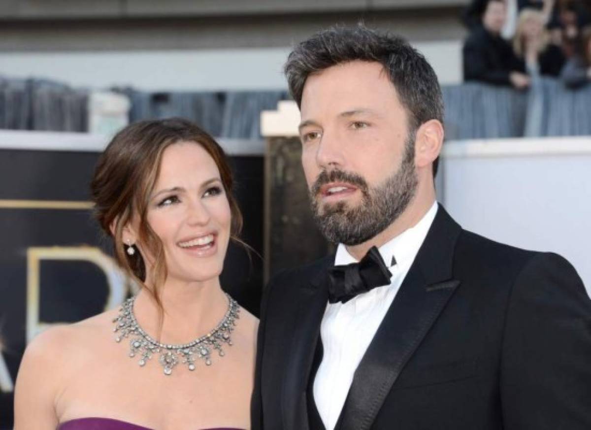 Los actores Jennifer Garner y Ben Affleck preparan papeles para oficializar su divorcio