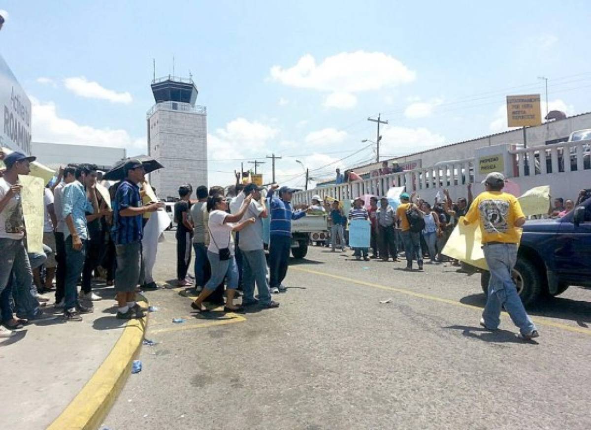 Protestan por cierre de aeropuerto Toncontín a vuelos internacionales