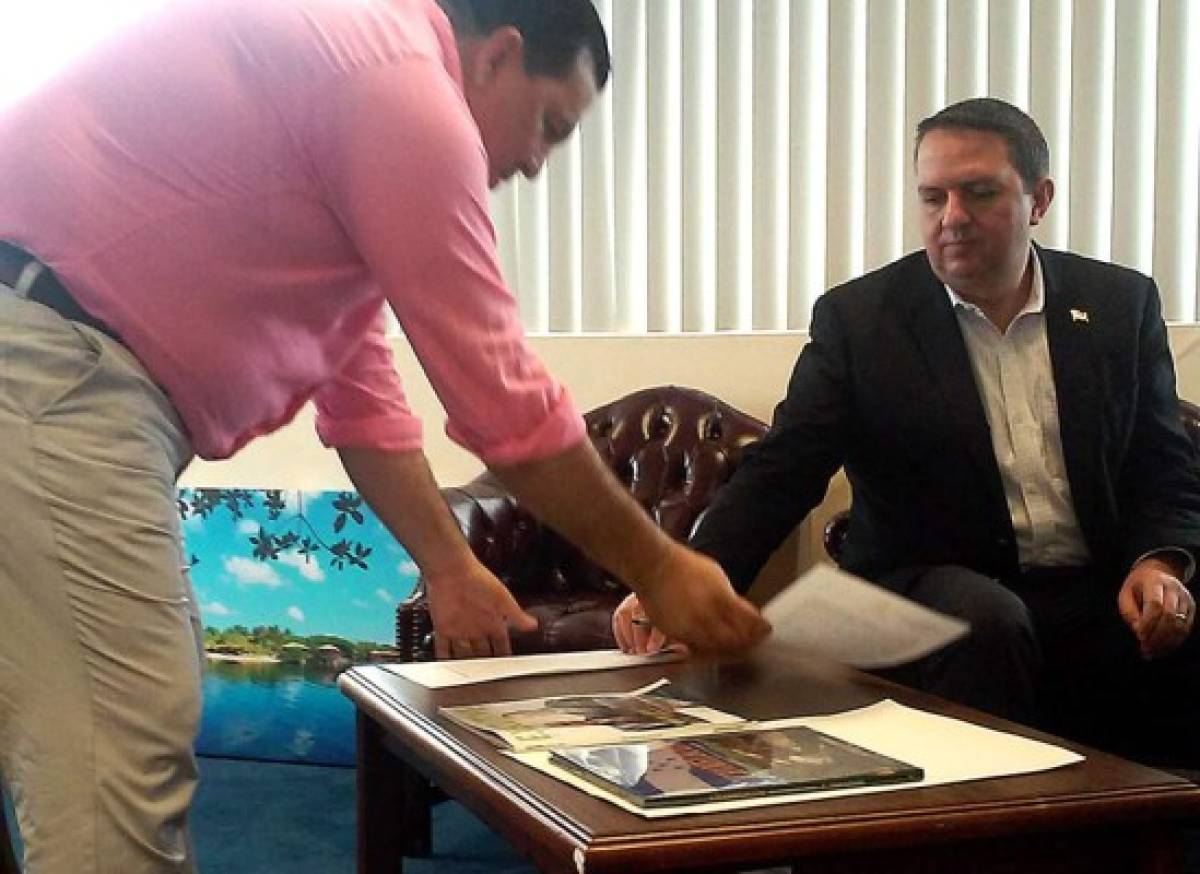 Consulado de Honduras en Miami cambiará de oficina