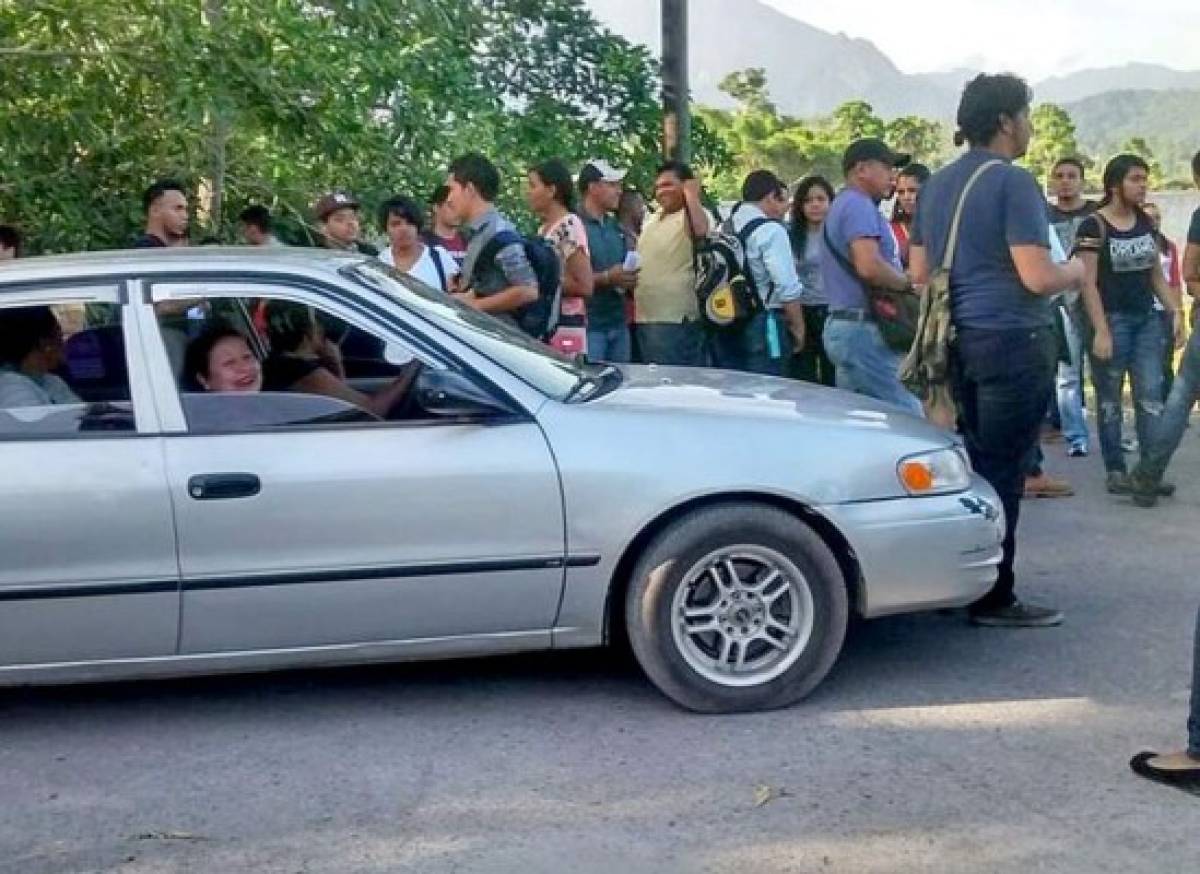 Estudiantes se toman el CURLA en La Ceiba