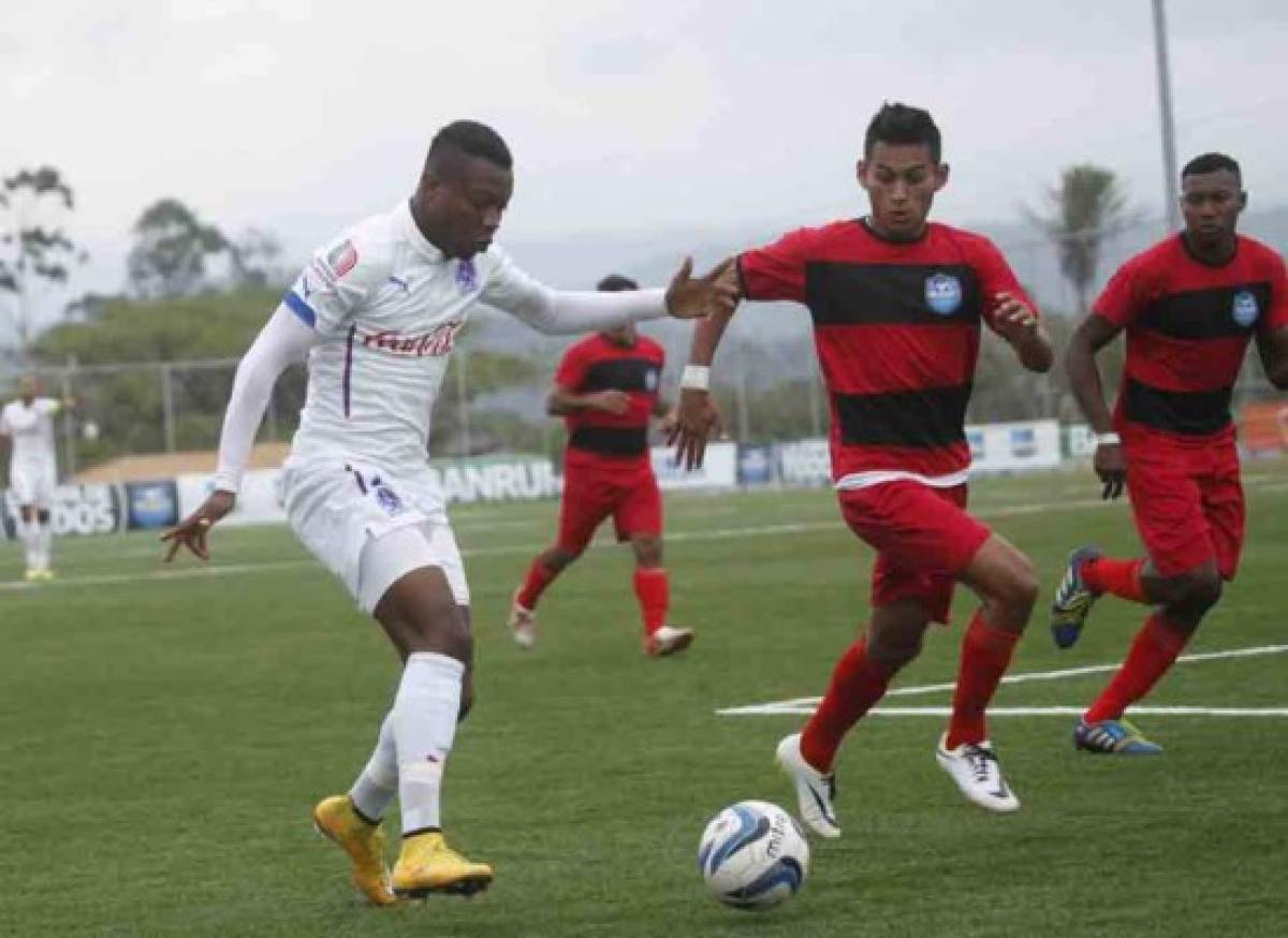 Romell Quioto mete a Olimpia entre los mejores cuatro