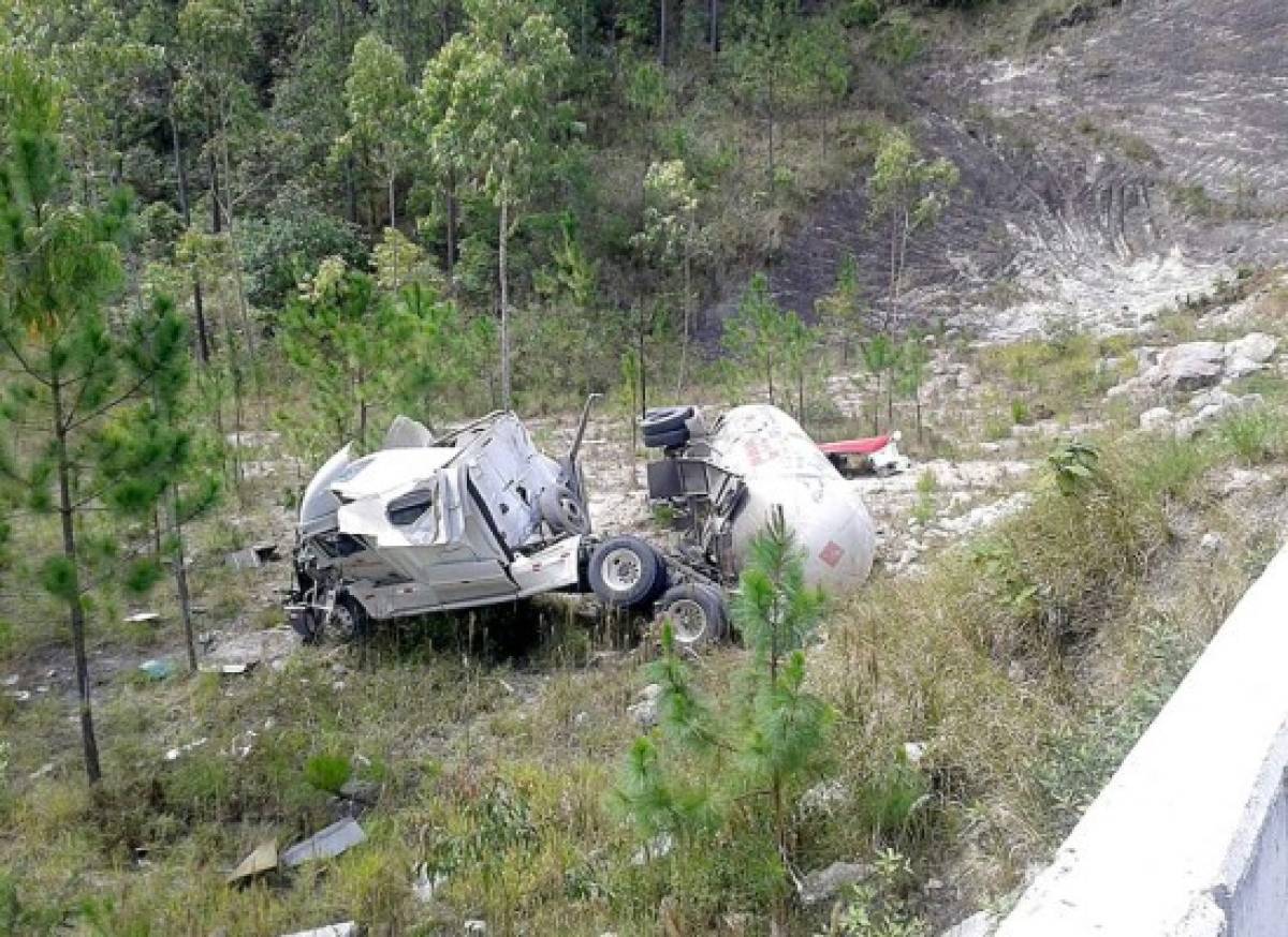 Cierran carretera al norte de Honduras por accidente