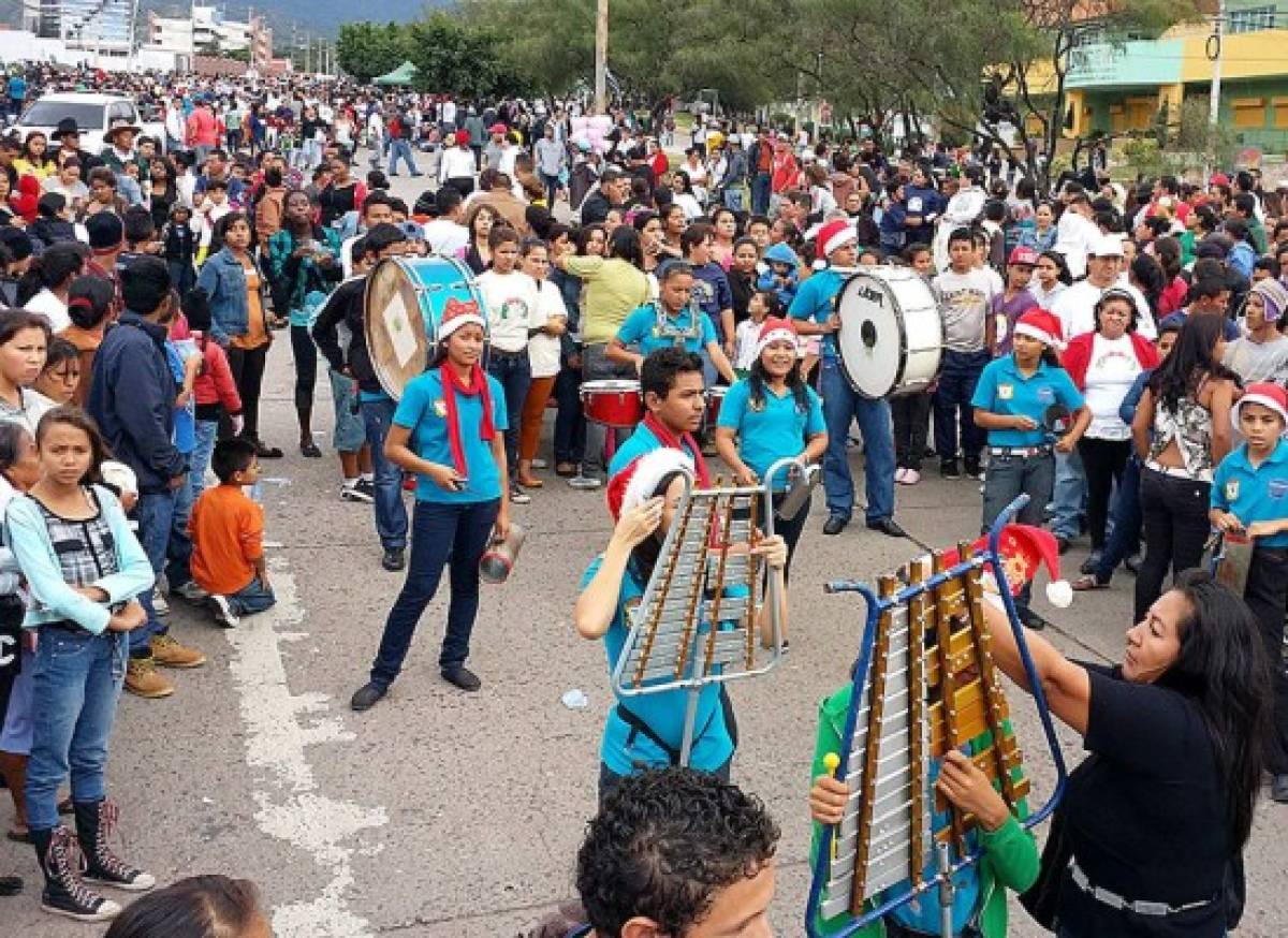 Marcha por una Navidad en Paz se realizó en la capital de Honduras