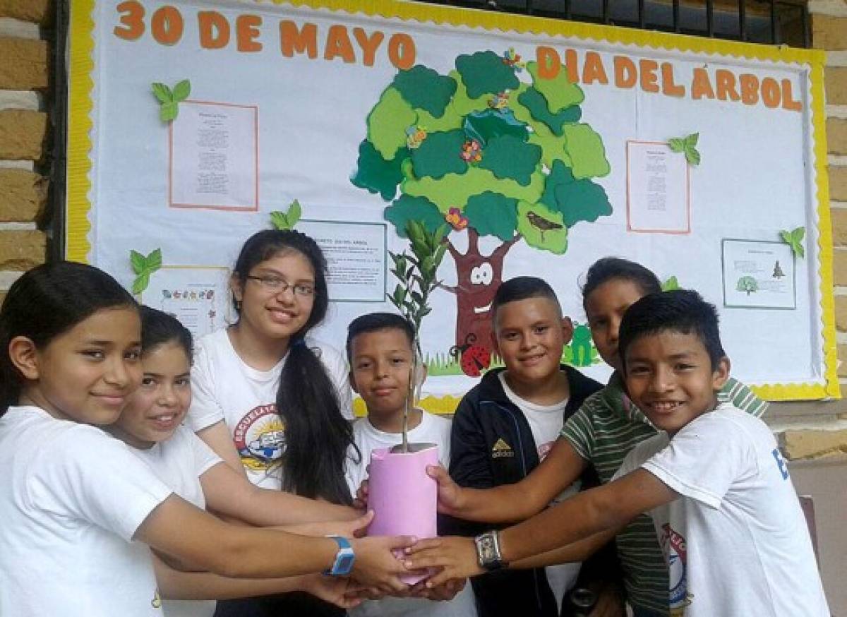 Celebran el Día del Árbol en Honduras