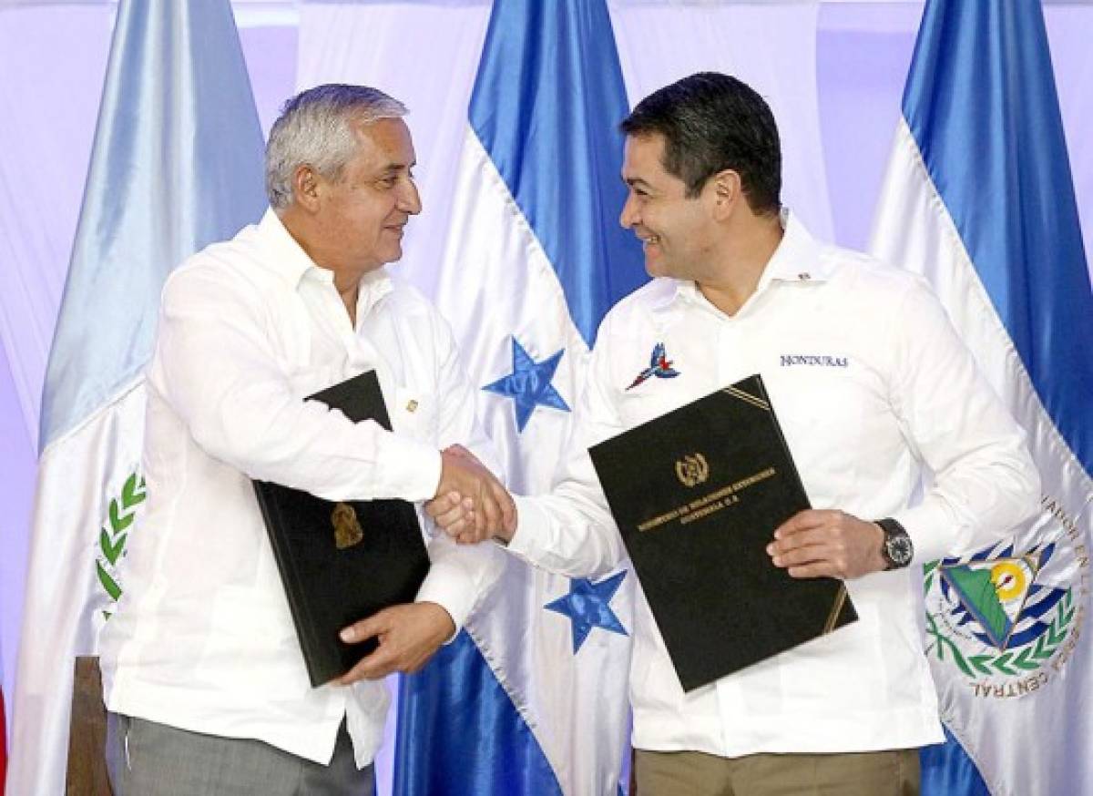 Honduras y Guatemala firman unión aduanera
