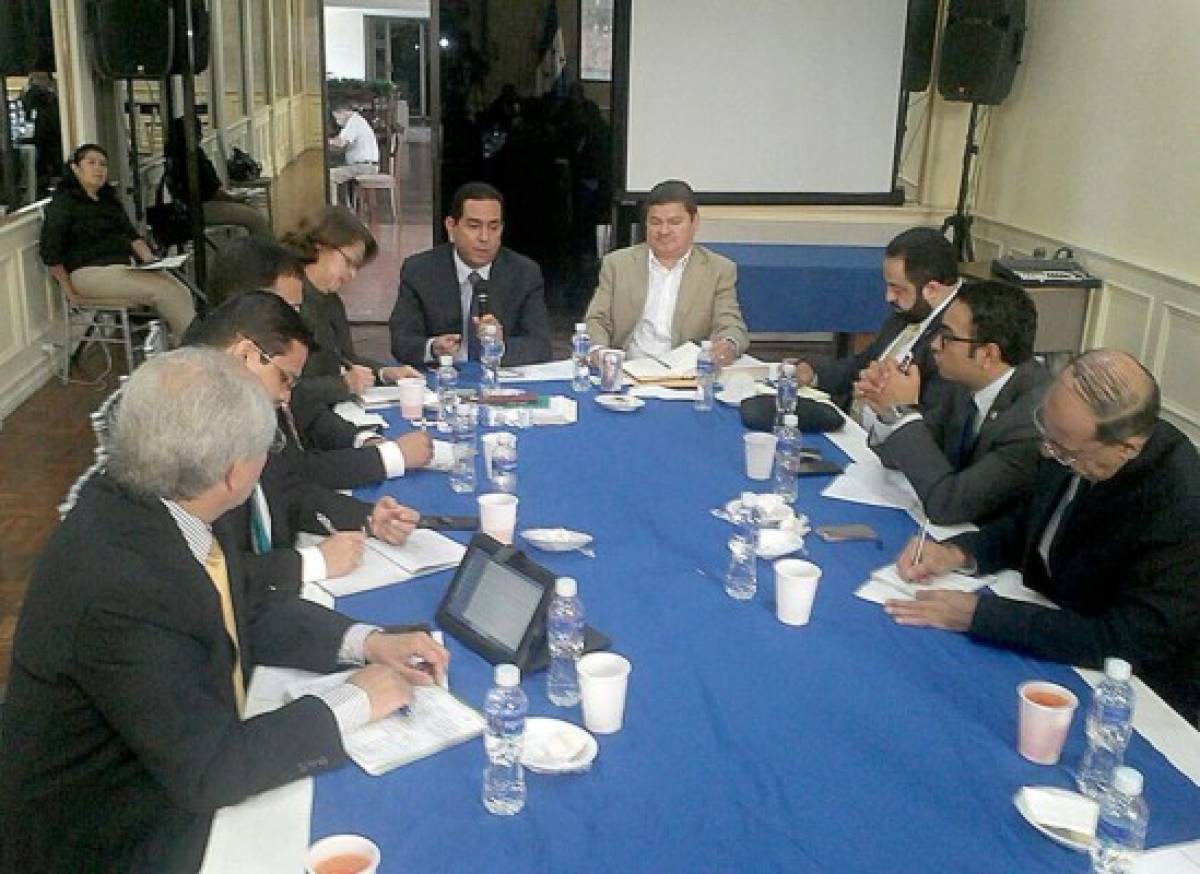 Honduras: Comisión electoral inicia debate sobre reformas políticas