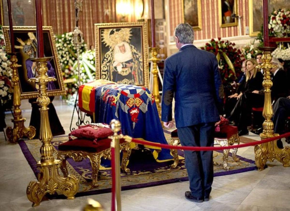 Muere la duquesa de Alba en España