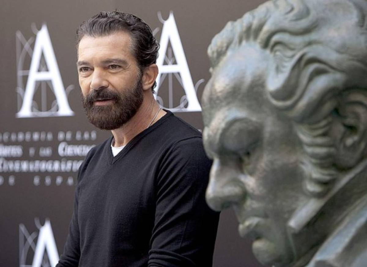 Antonio Banderas sigue admirando a Melanie Griffith